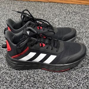 Adidas Men's LightMotion Sneakers